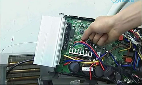 洛川美的空调电话是多少